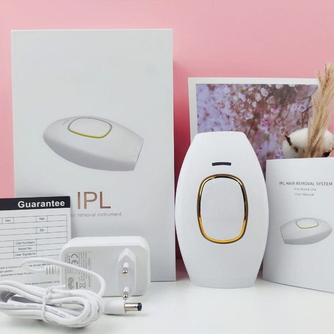 IPL hair reduction device with adjustable energy levels